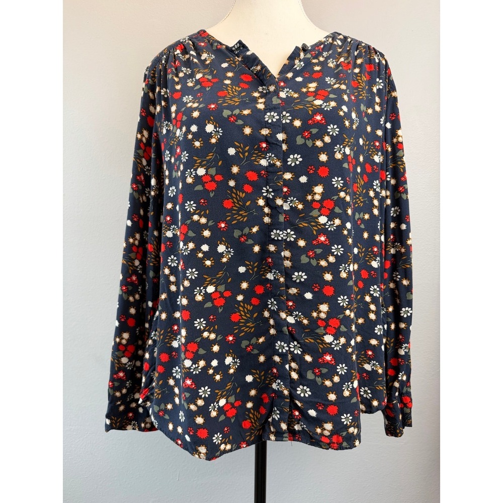 Levi's Peasant Blouse Large Hidden Buttons Long Sleeve Navy Red Floral Casual